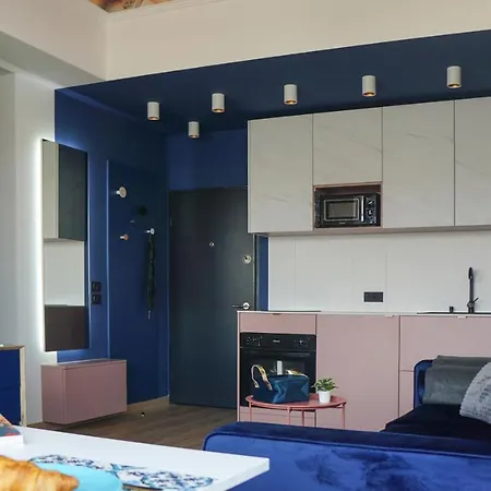 Blue Sunnyside - Location * Bucharest