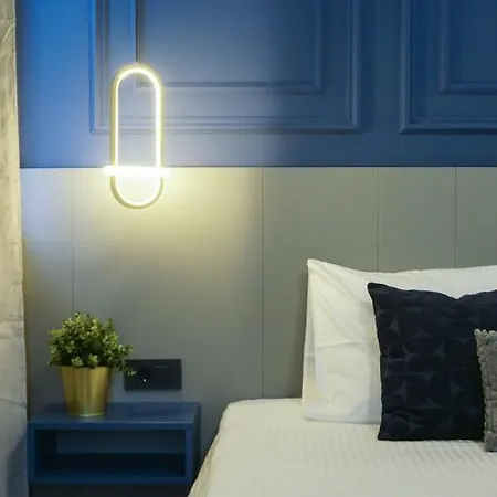 Blue Sunnyside - Location