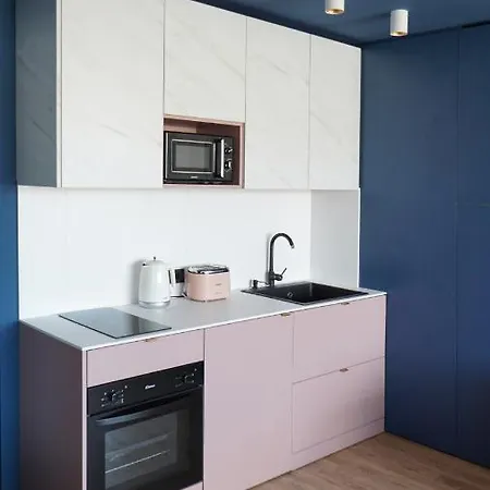 Blue Sunnyside - Location *