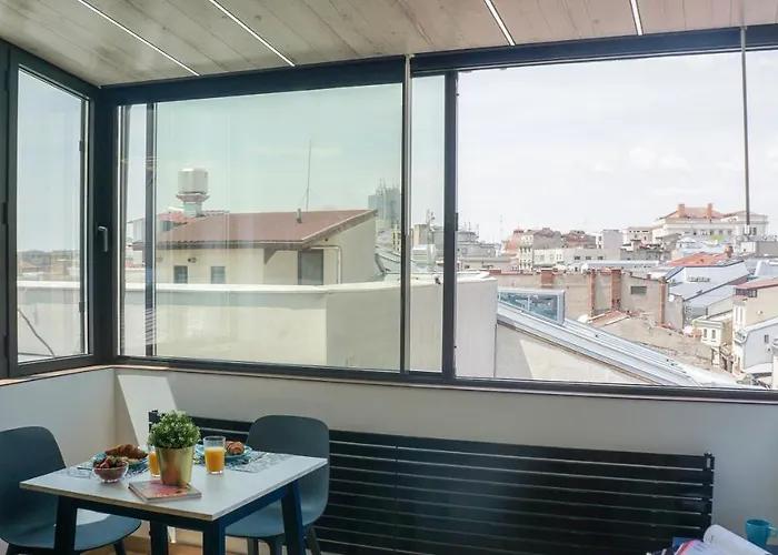 Blue Sunnyside - Location